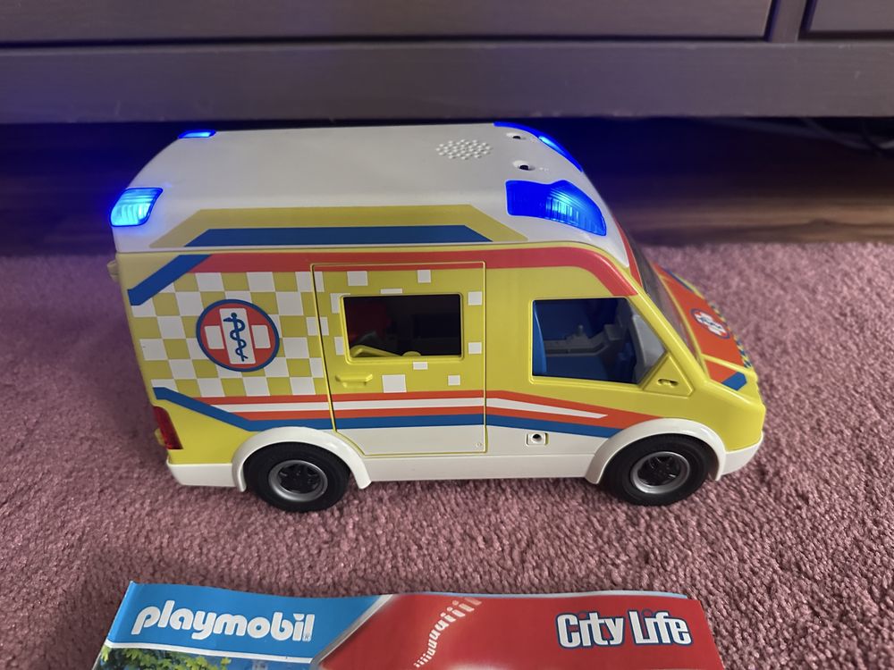 Karetka pogotowia Playmobil City Life