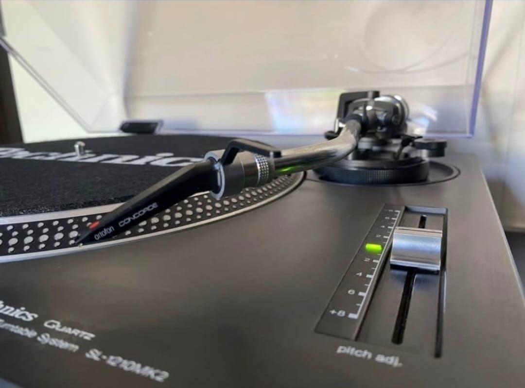 Technics sl-1210mk2