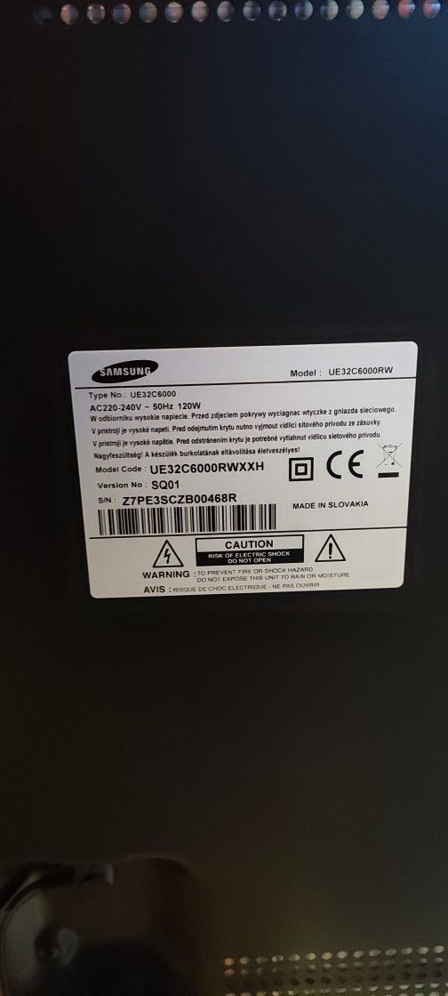 Samsung 32 całe  UE32C6000
