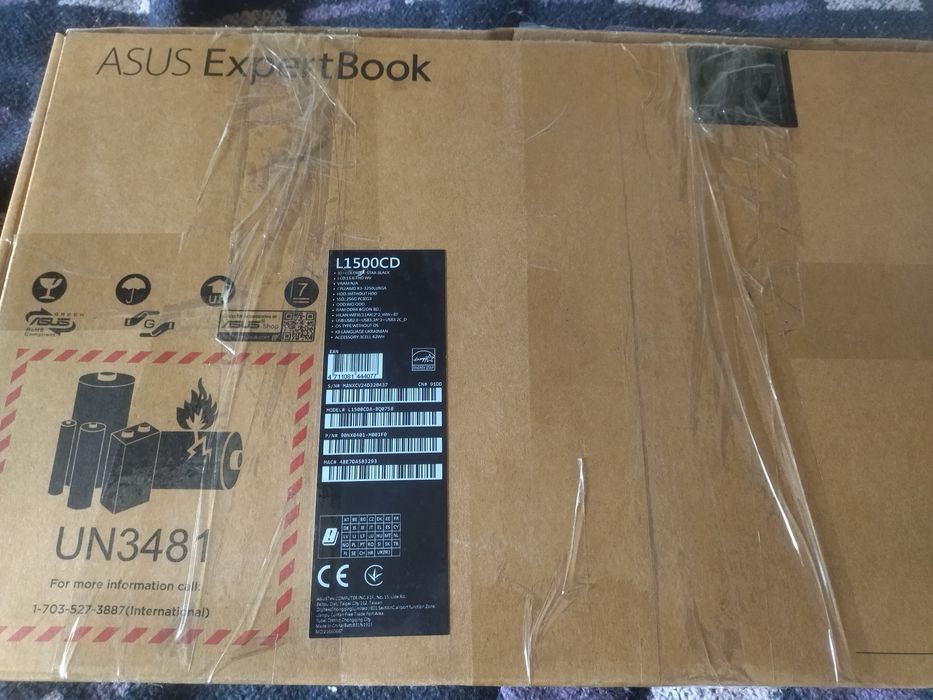 Продам ноутбук Asus Expert Book