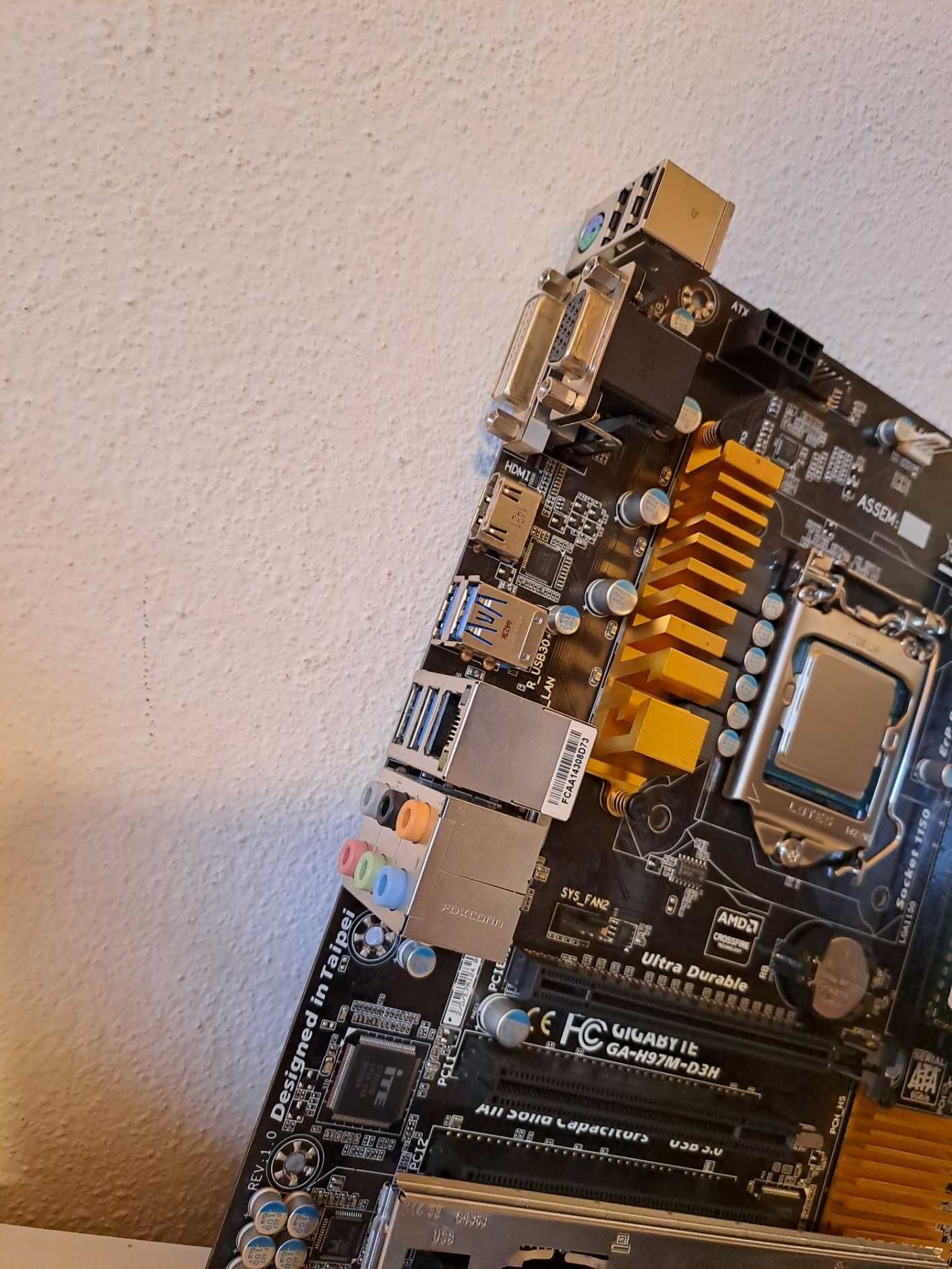 Bundle i5-4460 / Board Gigabyte H97M-D3H / 16GB DDR3 Crucial