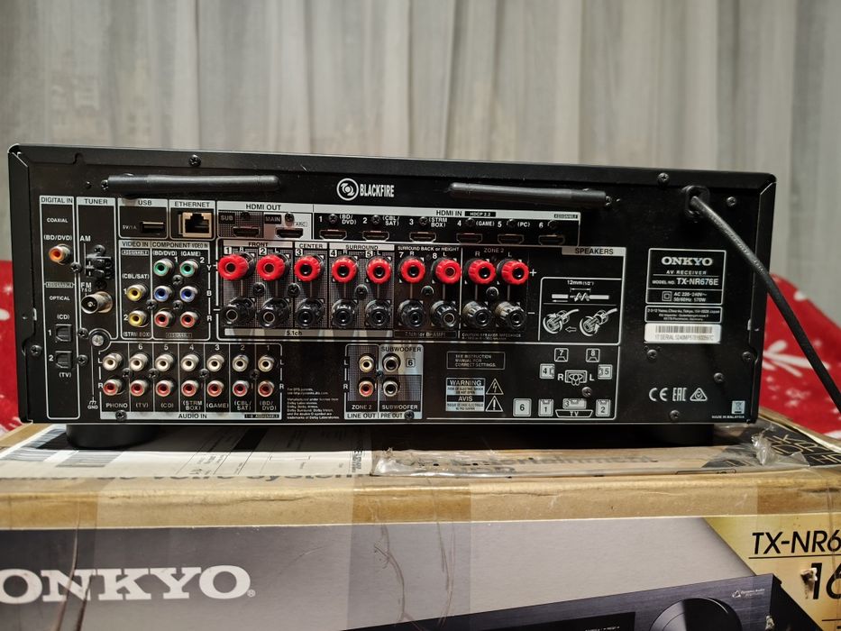 Onkyo TX-NR676E amplituner kina domowego