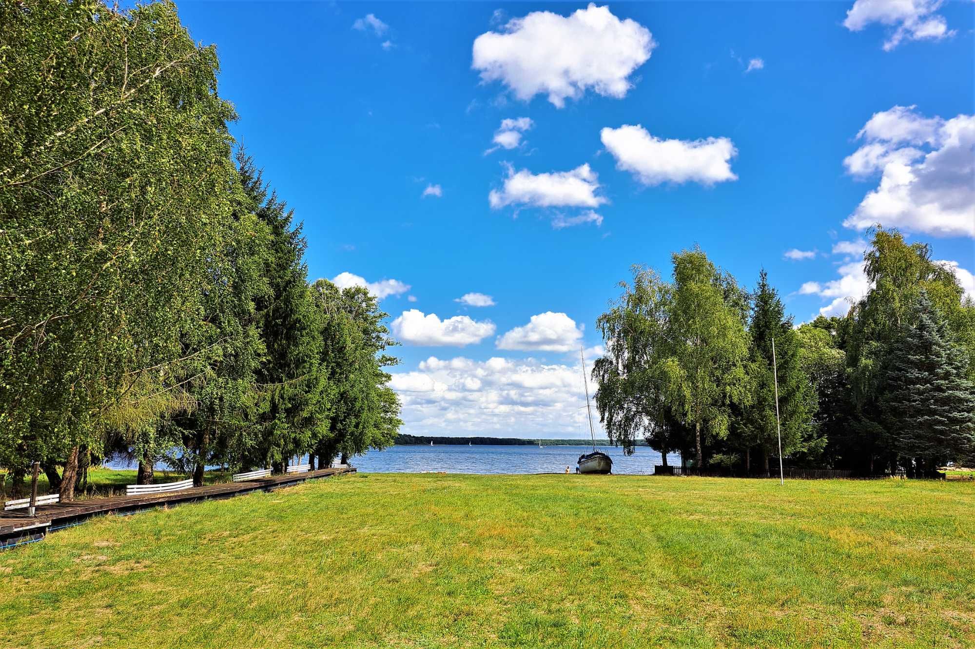 domek nad jeziorem, Mazury, Siemiany, Jeziorak, plaża