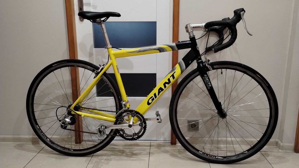 Rowe szosowy GIANT OCR RAMA M na osprzęcie Shimano SORA
