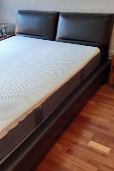 Cama em pele, Interforma