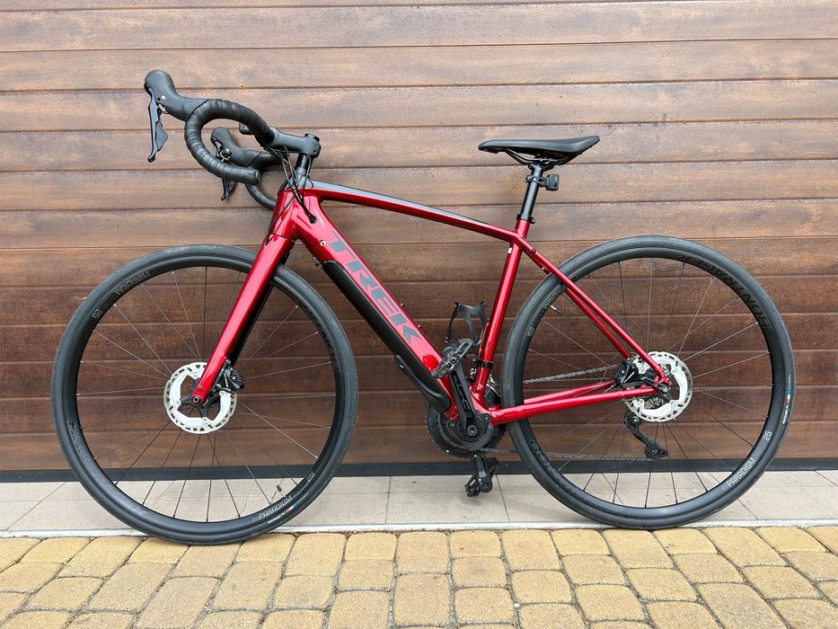 TREK Domane+ AL 5 (elektryczne wspomaganie)