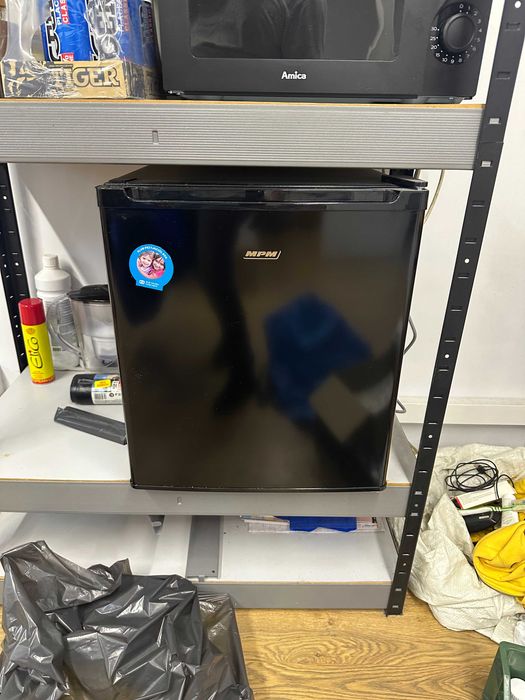 Lodówka MPM 46-CJ-06 50cm Czarna