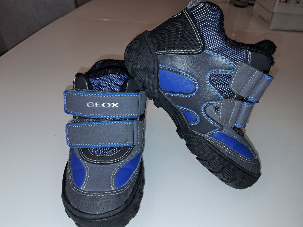 Ботинки зимні Geox