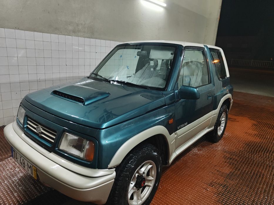 Suzuki Vitara descapotável