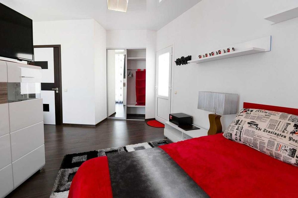 Коттедж 16 ст.Фонтана/Золотой берег. Евроремонт. Коммунальные в цене.