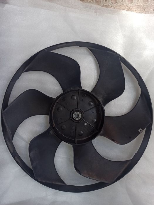 Крильчатка вентилятора nissan note e11 1.6 AT