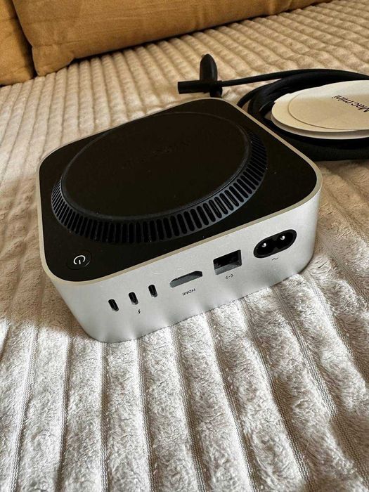 Комп'ютер Apple Mac Mini M4 16/256GB (MU9D3UA/A)