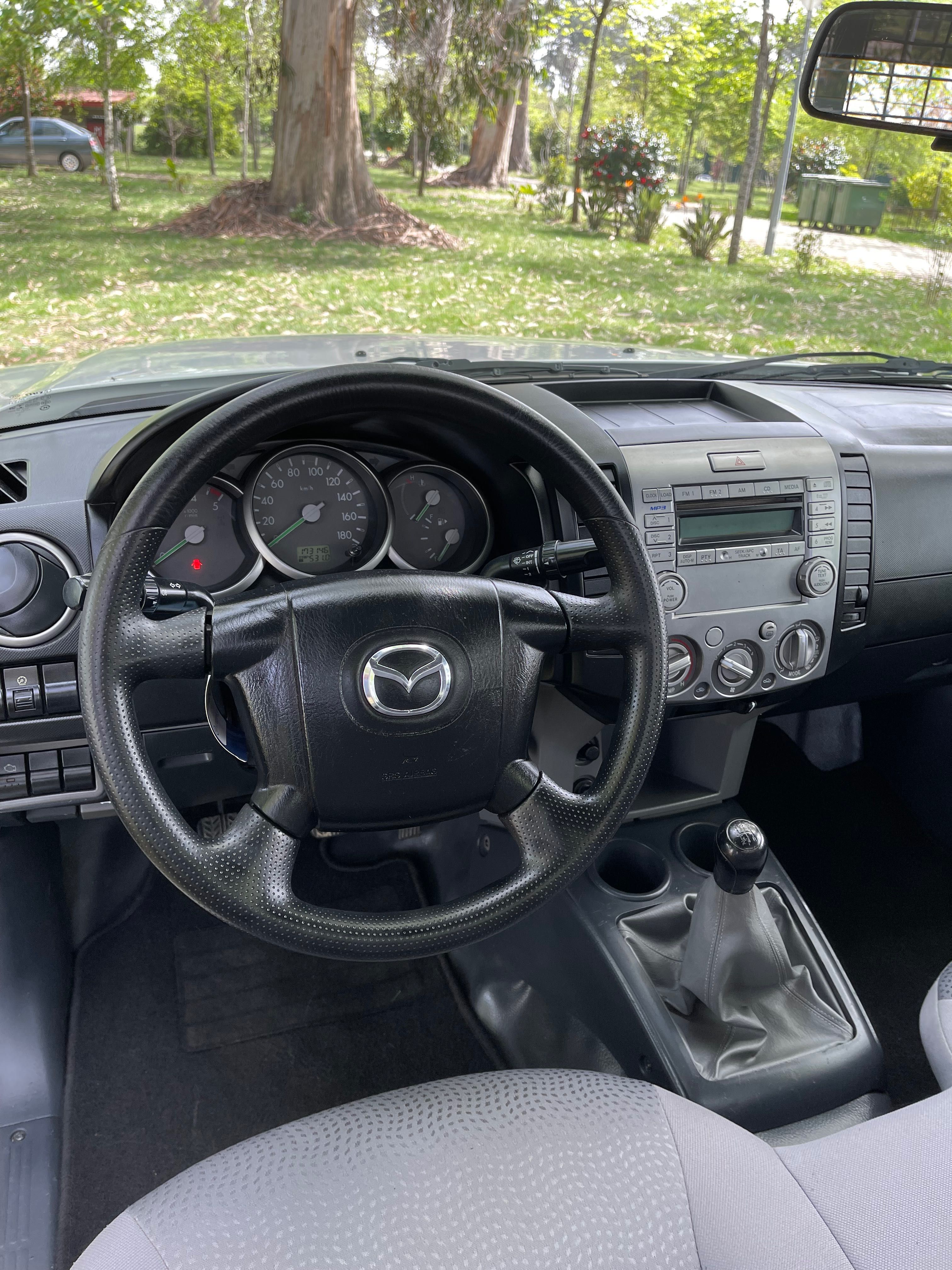 Mazda BT50 basculante