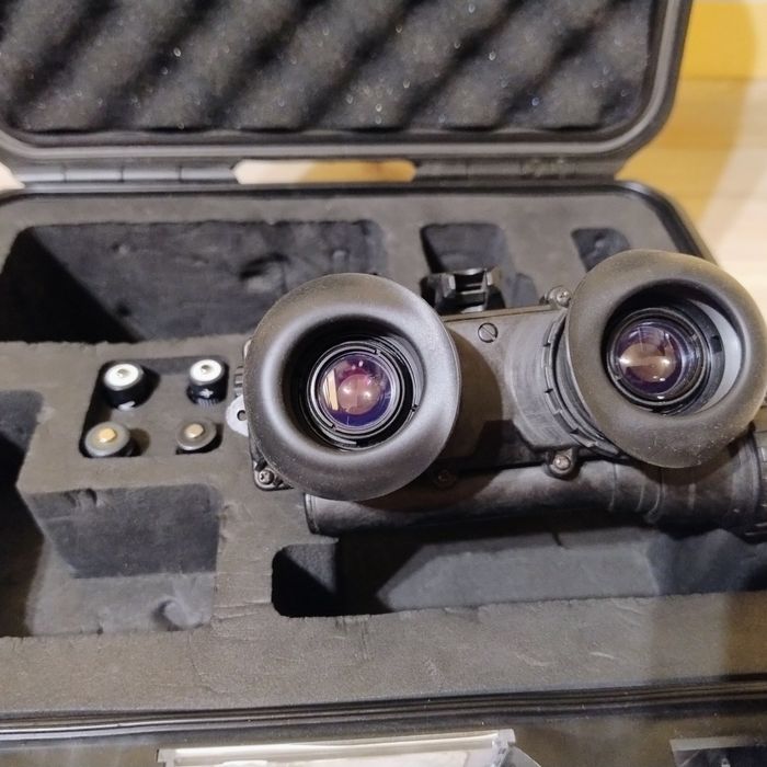 PVS 7 gen 3+ Harris прилад військового призначення нічного бачення