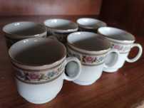 Chávenas de porcelana