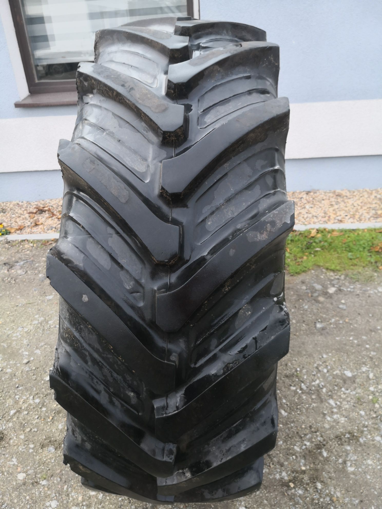 Opona taurus sztuka 420/70r30 80% inne opony wysylka