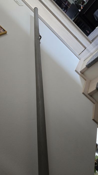 3 balustrady/poręcze drewniane ze złotym wykończeniem