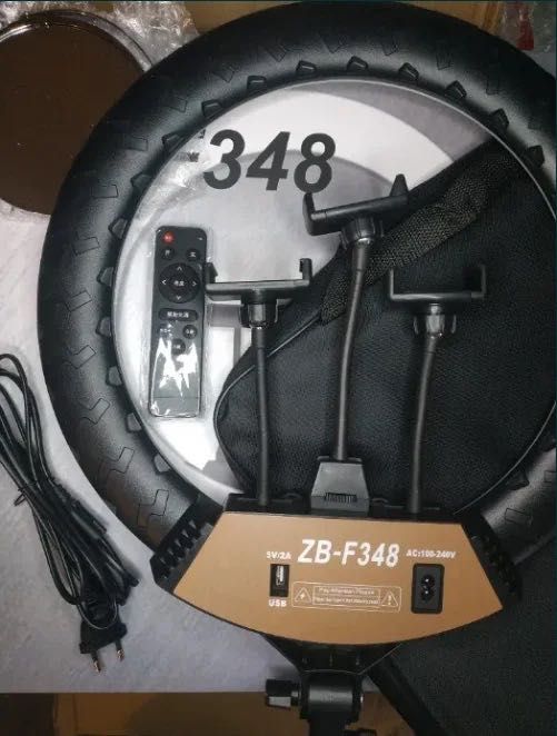 Кольцевая LED лампа RING LIGHT ZB-F448 диаметром 55см с пультом