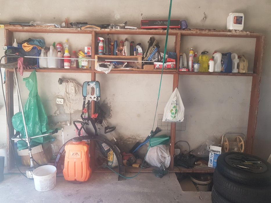 Оконная рама деревянная