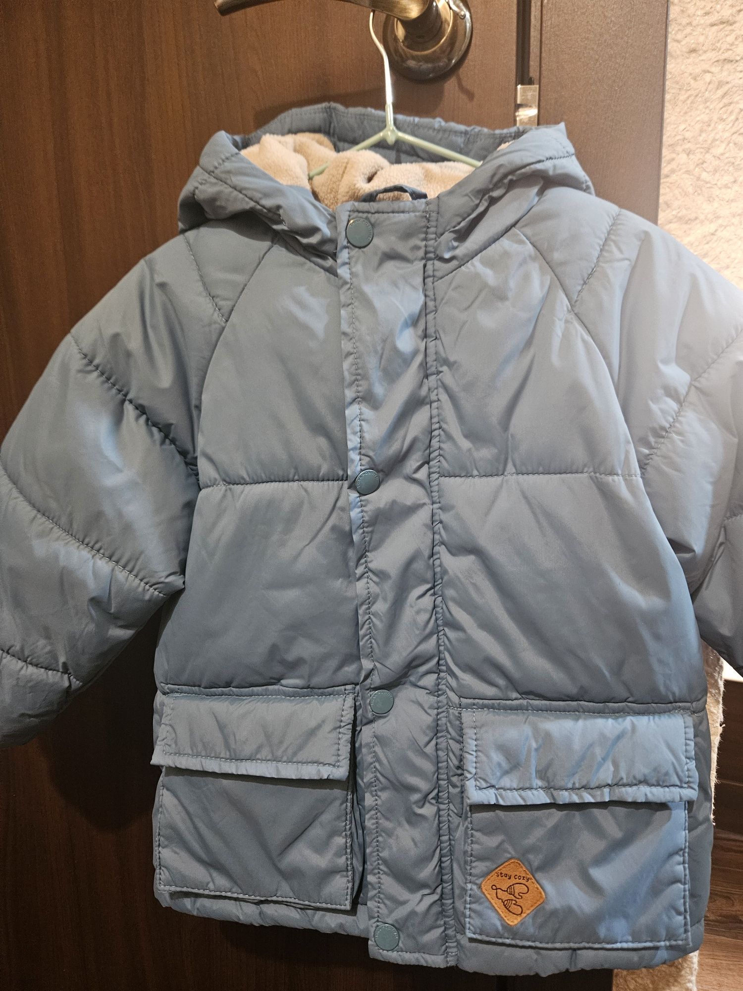 Продам зимову куртку для хлопчика