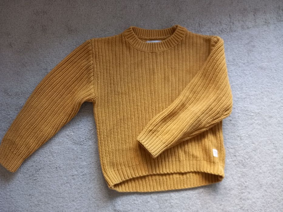 Musztardowy sweter reserved 140