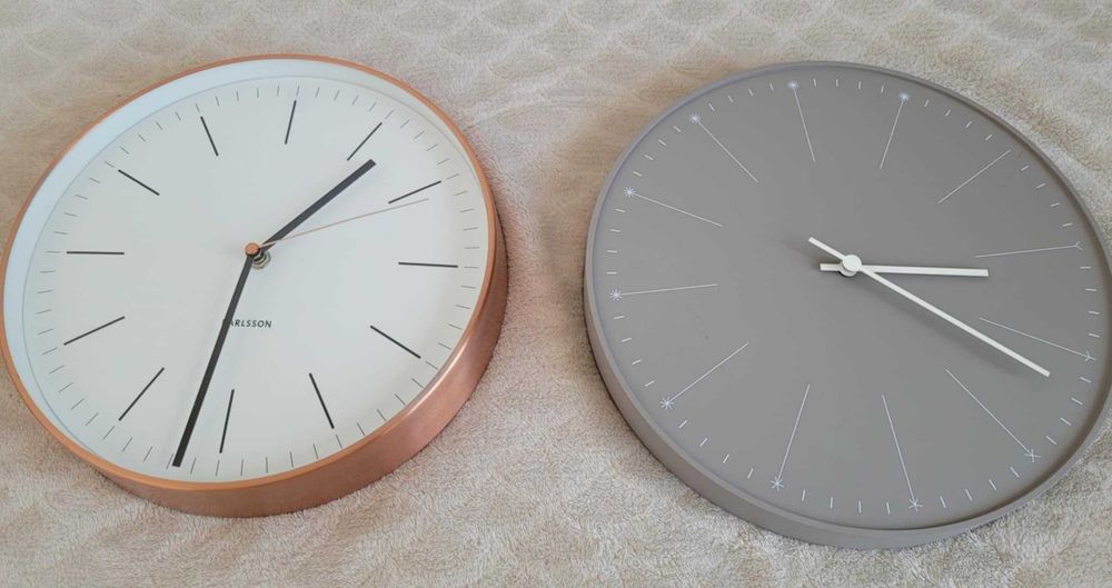Zegar ścienny Karlsson i Lemnos