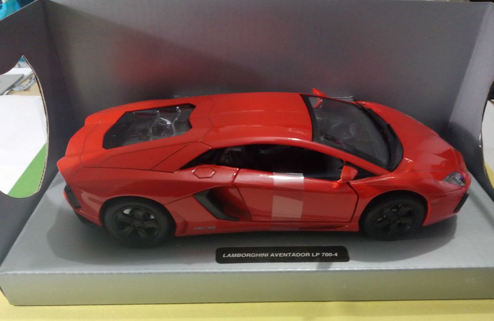 Miniaturas 1.43, 1.24, 1.18