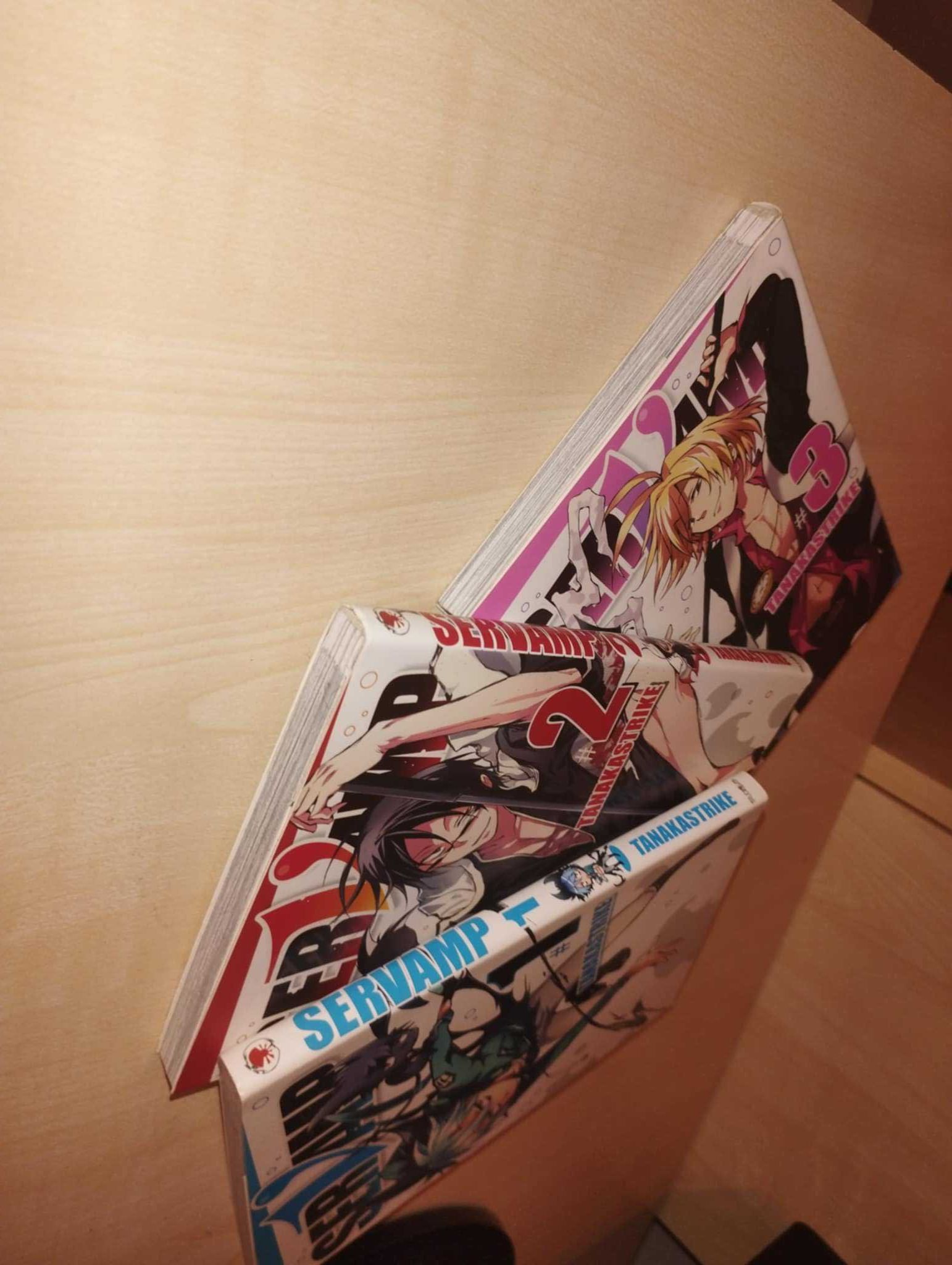 Manga Servamp tom 1-3 – 49 zł do negocjacji