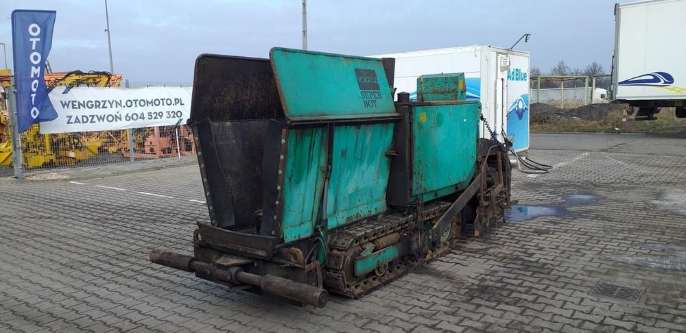 Vogele Rozścielacz do asfaltu VÖGELE 690