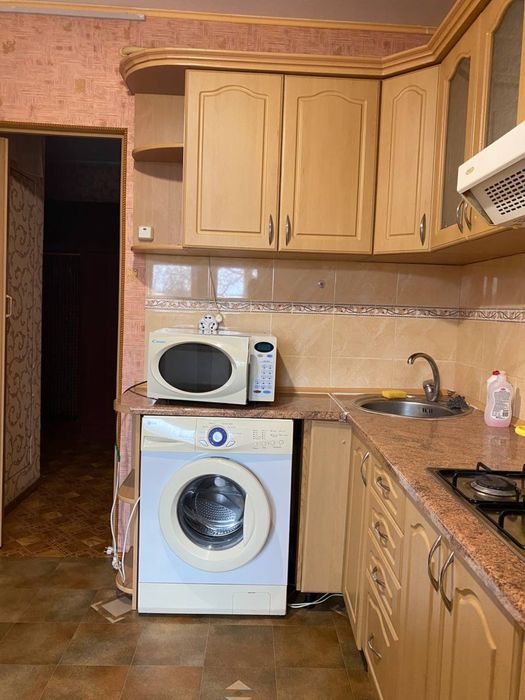 Здаю квартиру подобово