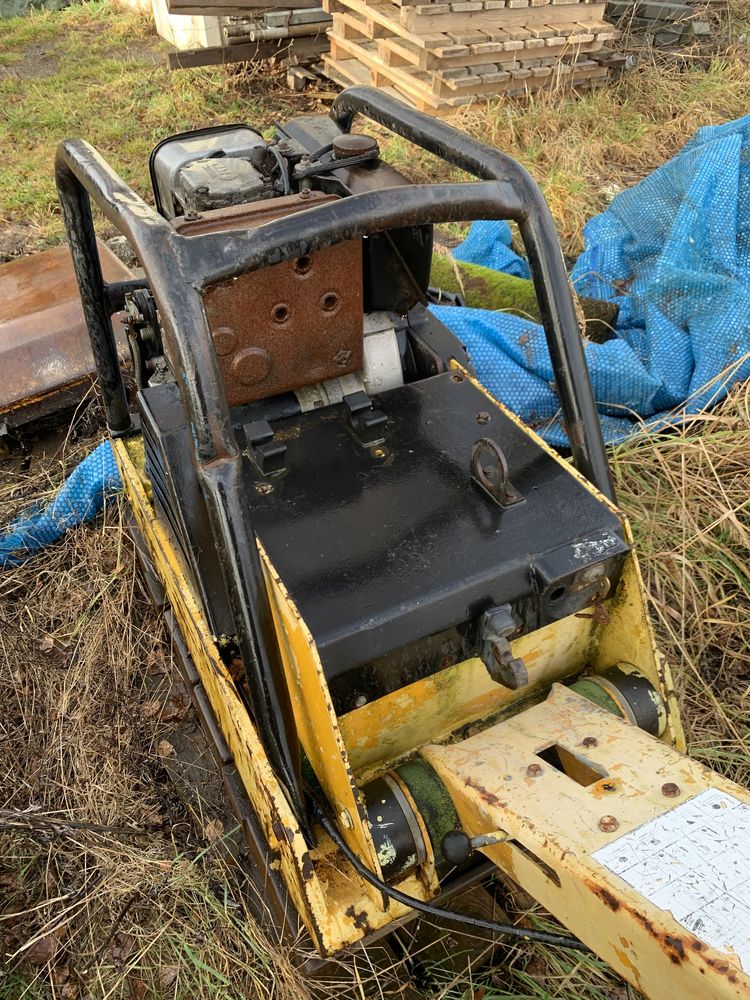 Zagęszczarka gruntu Bomag