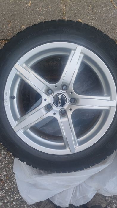 Felgi aluminiowe z oponami 17"