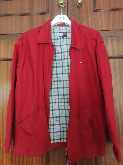 Casaco  TOMMI Hilfiger vermelho em bom estado