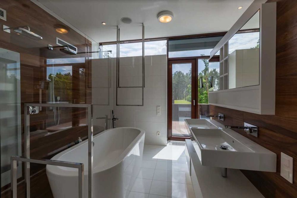 Стильний будинок 700м2 в с. Рудики, Козин Конча-Заспа