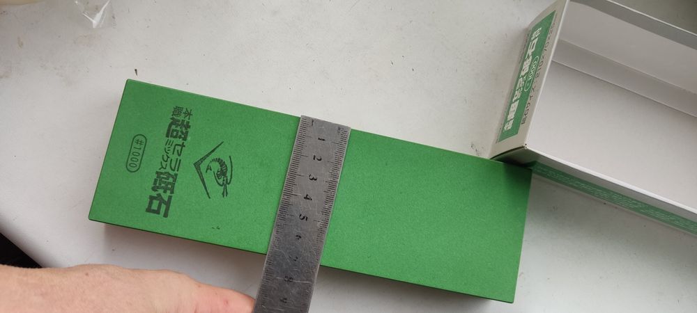 Заточной камень Нанива Чезера 1000 грит