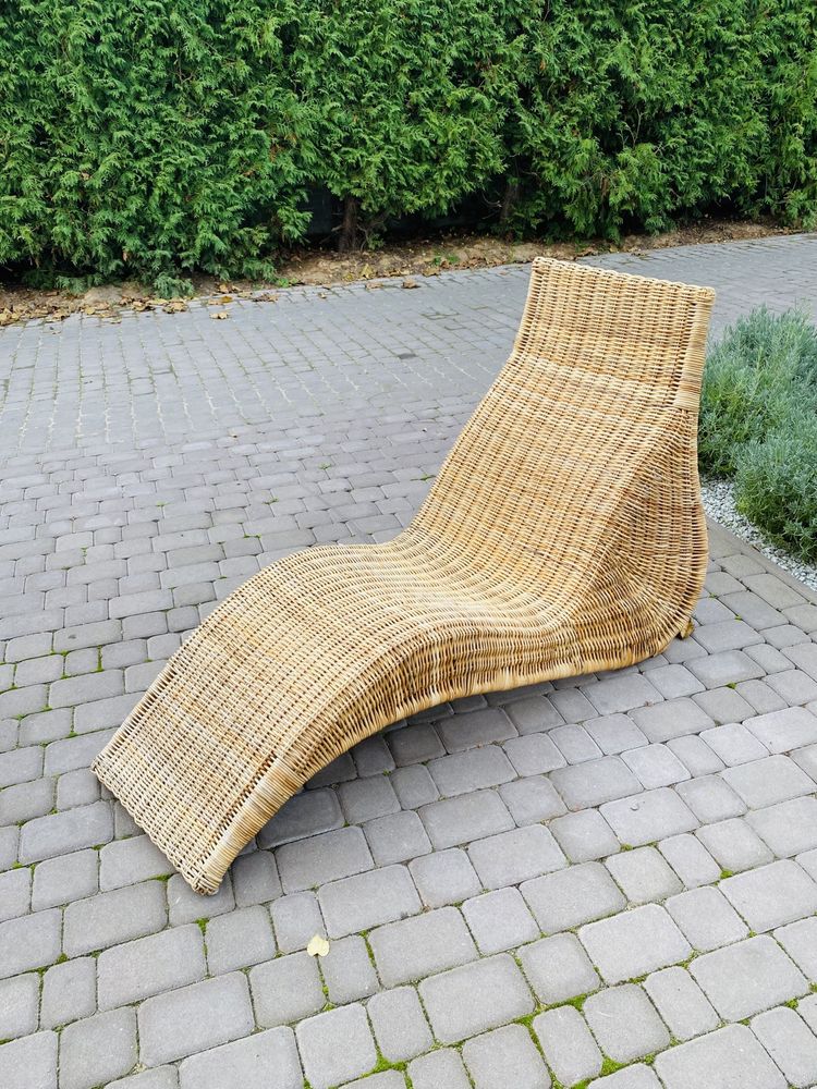 Leżak rattanowy….