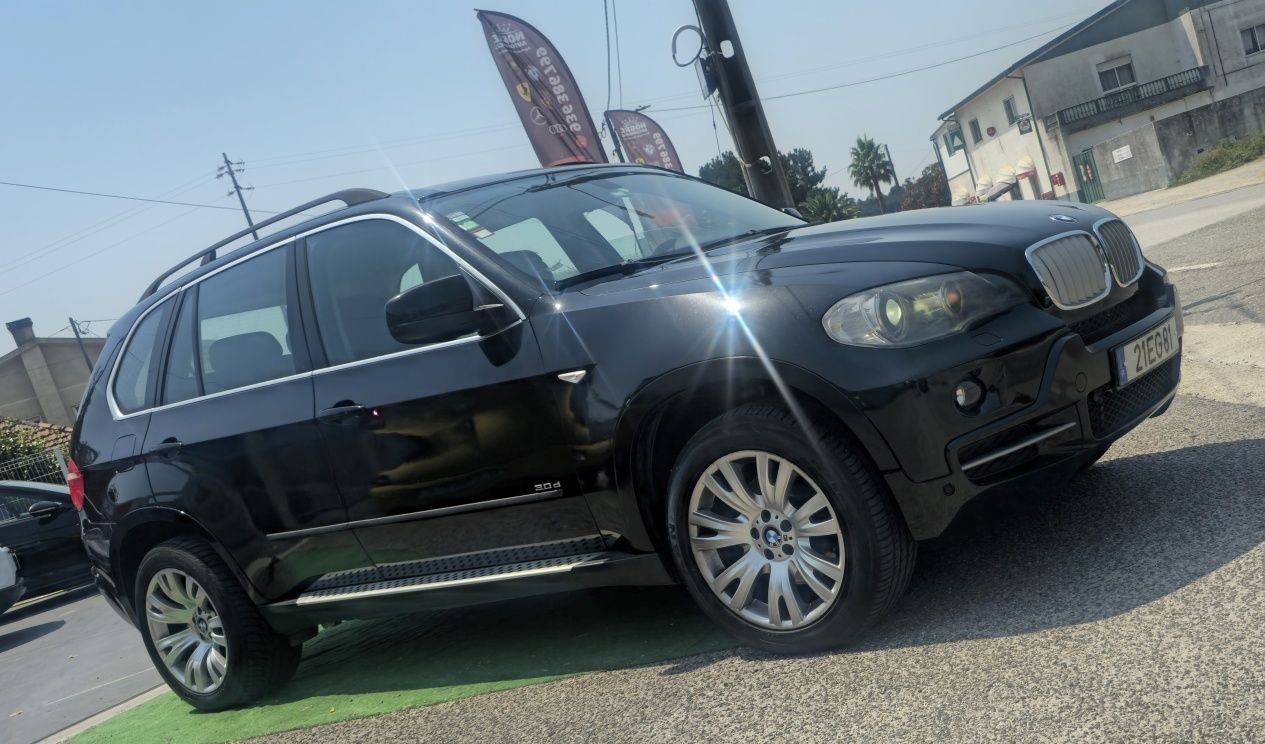 Bmw x5 3.0driv 201.000 klm financiamento