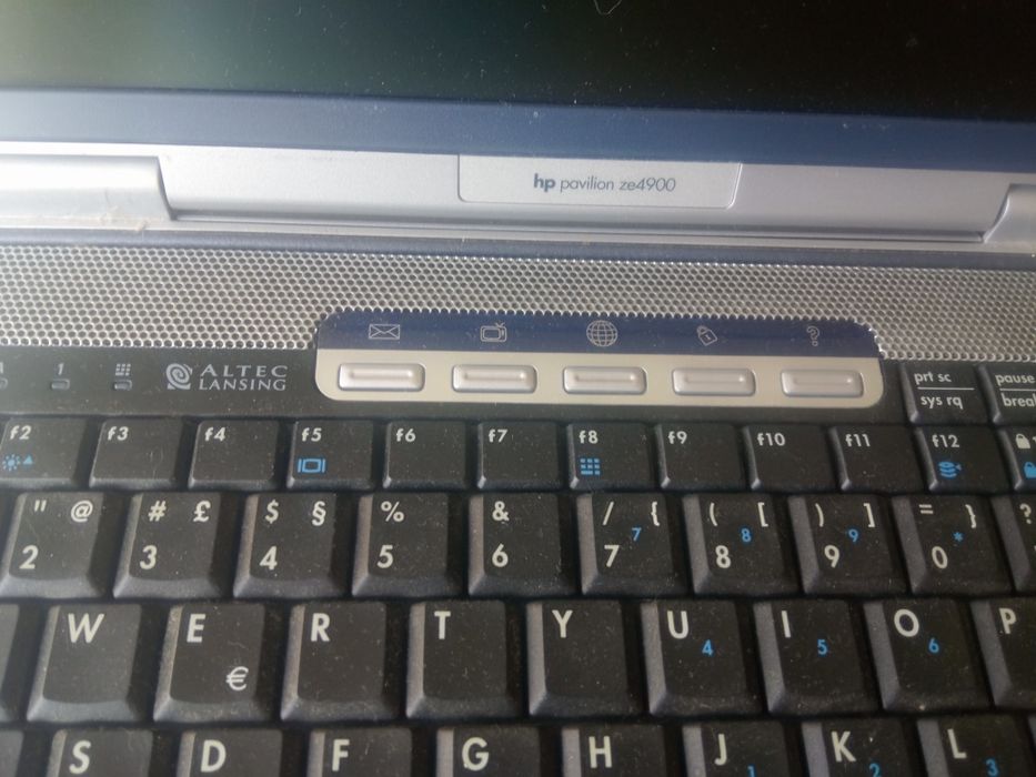 Hp Pavilion ze4900