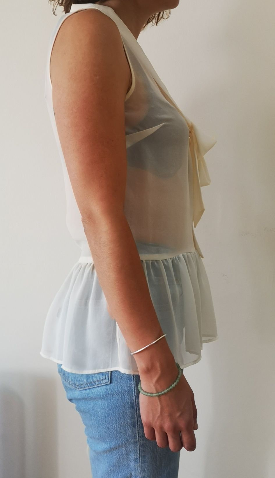 Blusa Zara cor pérola