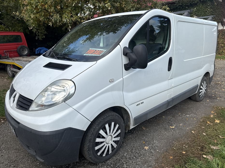 Renault Trafic 2.0 dci 115 KM 6biegow VAT 1