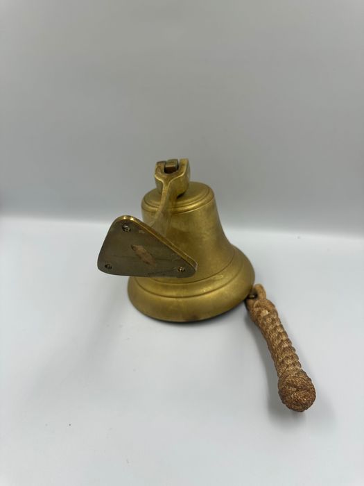 Duży mosiężny dzwon okrętowy do powieszenia