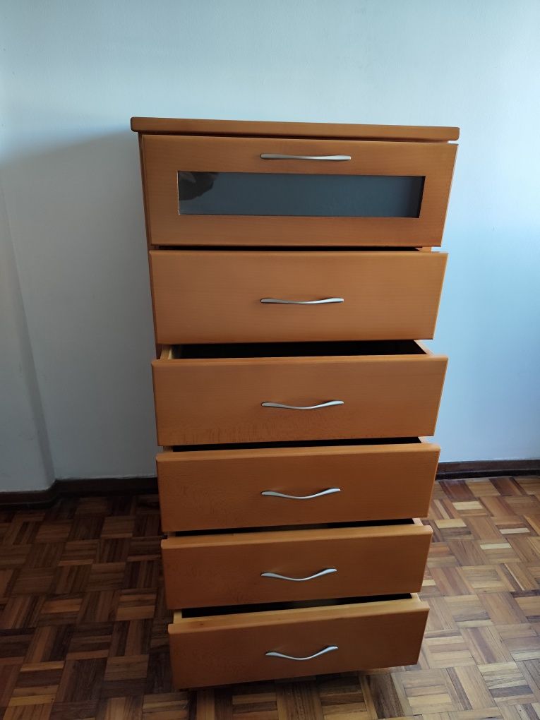 Mobília de quarto completa