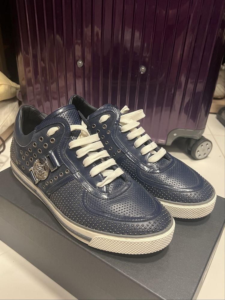 Оригінальне взуття Versace