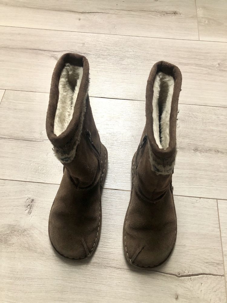 Botki kozaki dziewczęce clarks boho zamszowe 9,5 27