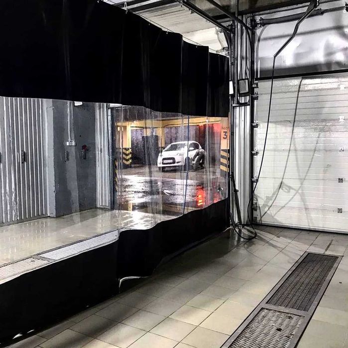 Штори-перегородки з тканини ПВХ для склада/гаража