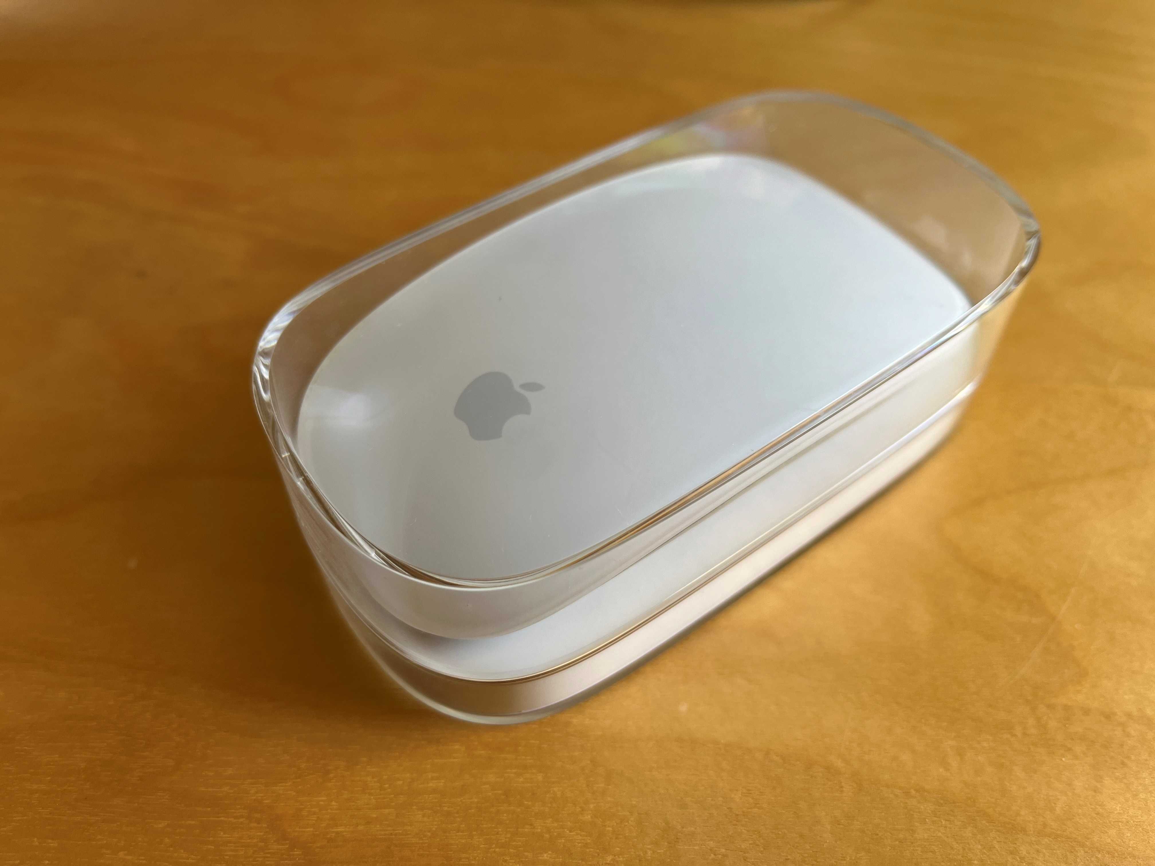 Apple Magic Mouse (pilhas) c/ caixa