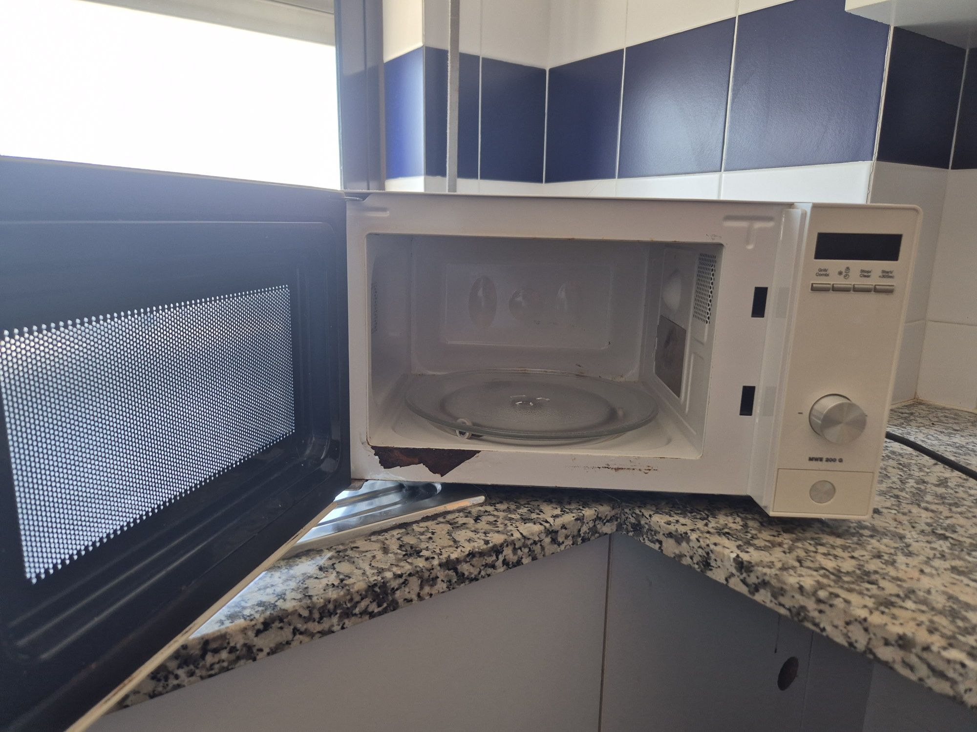 Microondas marca Teka