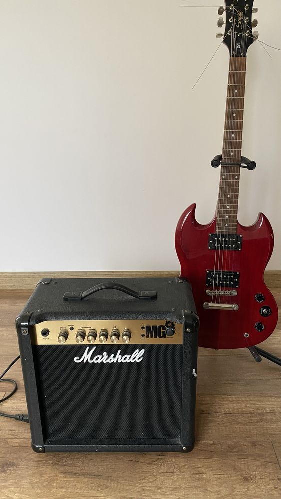 Epiphone SG + Marshall MG 15