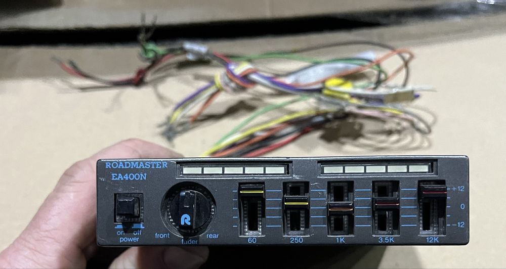 Усилитель эквалайзер roadmaster ea400n б/у работал, проверить немогу.