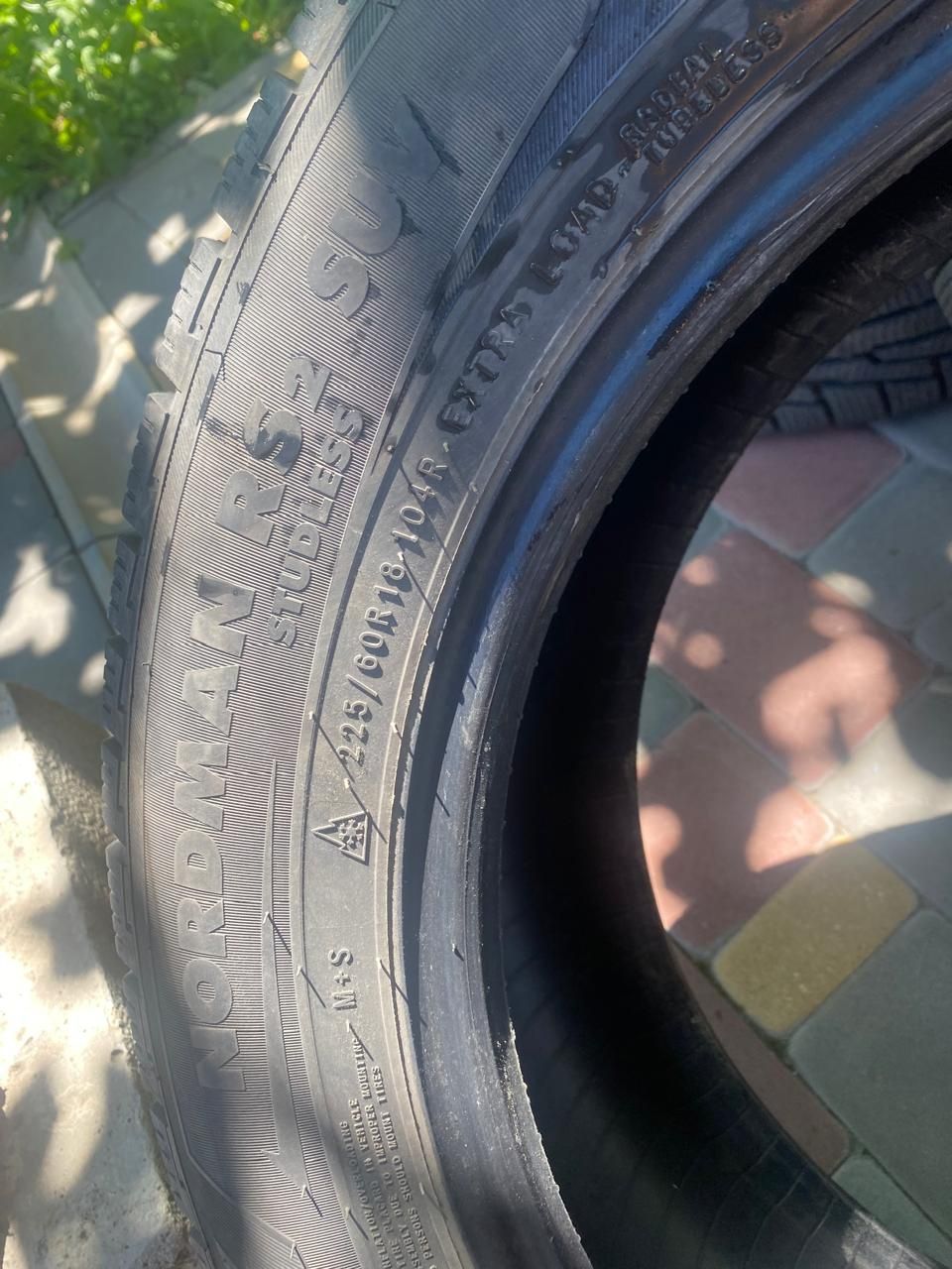 Продам ризину зимову NOKIAN NORDMAN RS2 SUV 225/60R18